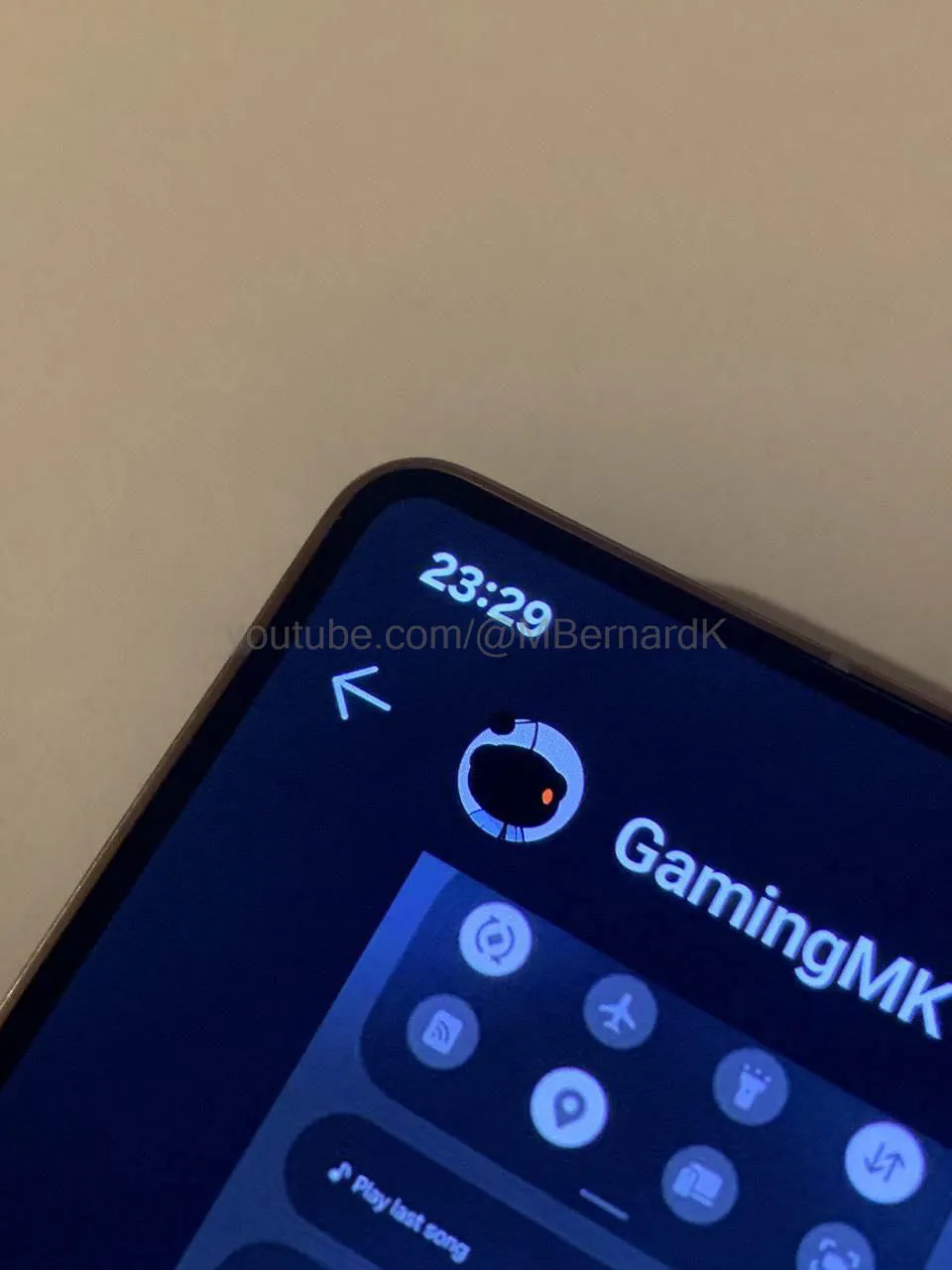 Утечка изображения Samsung Galaxy S25 Ultra с закругленными углами Утечка изображения Samsung Galaxy S25 Ultra с закругленными углами
