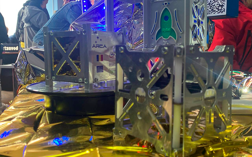 Dierprothesen, Fallout-wapens en militaire projecten: een fotoverslag van het RepRapUA 3D-printingfestival in Kiev-34 Dierprothesen, Fallout-wapens en militaire projecten: een fotoverslag van het RepRapUA 3D-printingfestival in Kiev-34