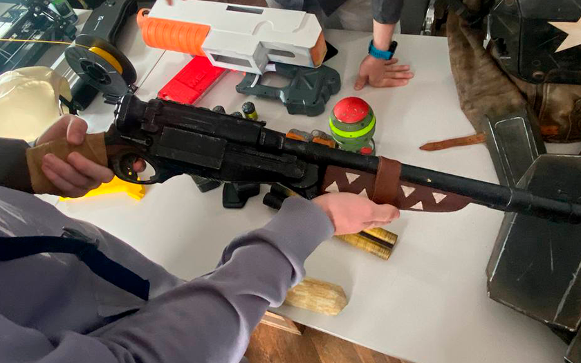 Dierprothesen, Fallout-wapens en militaire projecten: een fotoverslag van het RepRapUA 3D-printingfestival in Kiev-6 Dierprothesen, Fallout-wapens en militaire projecten: een fotoverslag van het RepRapUA 3D-printingfestival in Kiev-6