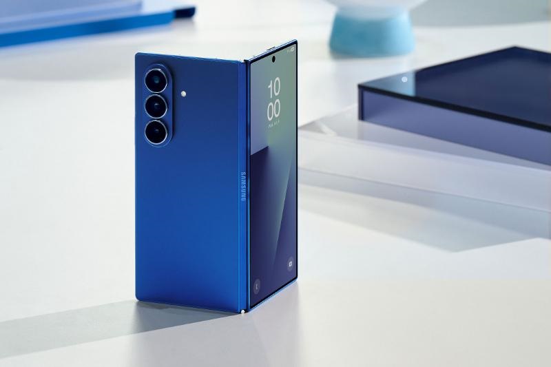 Galerij van Samsung Galaxy Z Fold 7 in blauwe kleur Galerij van Samsung Galaxy Z Fold 7 in blauwe kleur