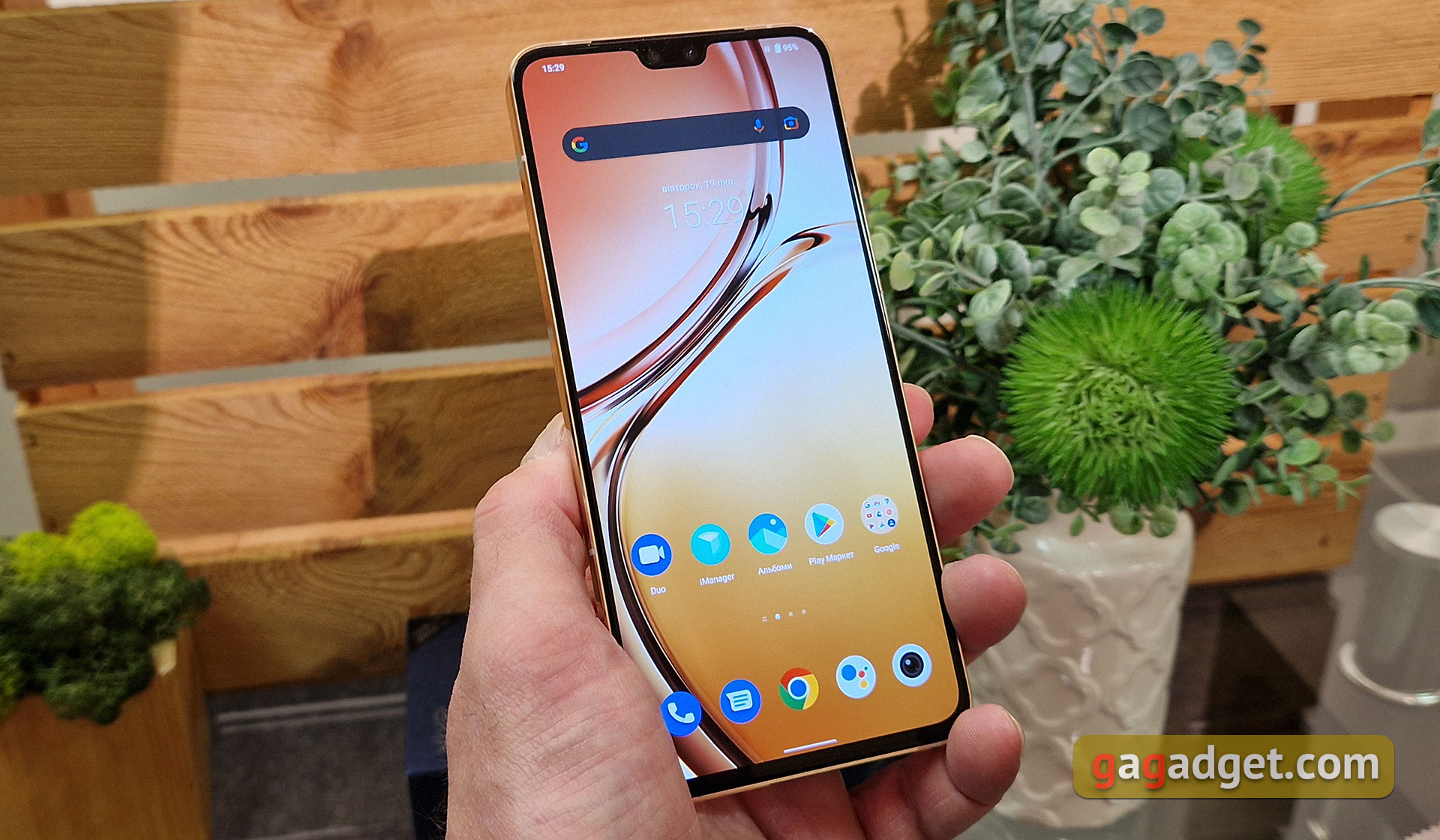 Vivo V23 5G review: 's werelds eerste van kleur veranderende smartphone