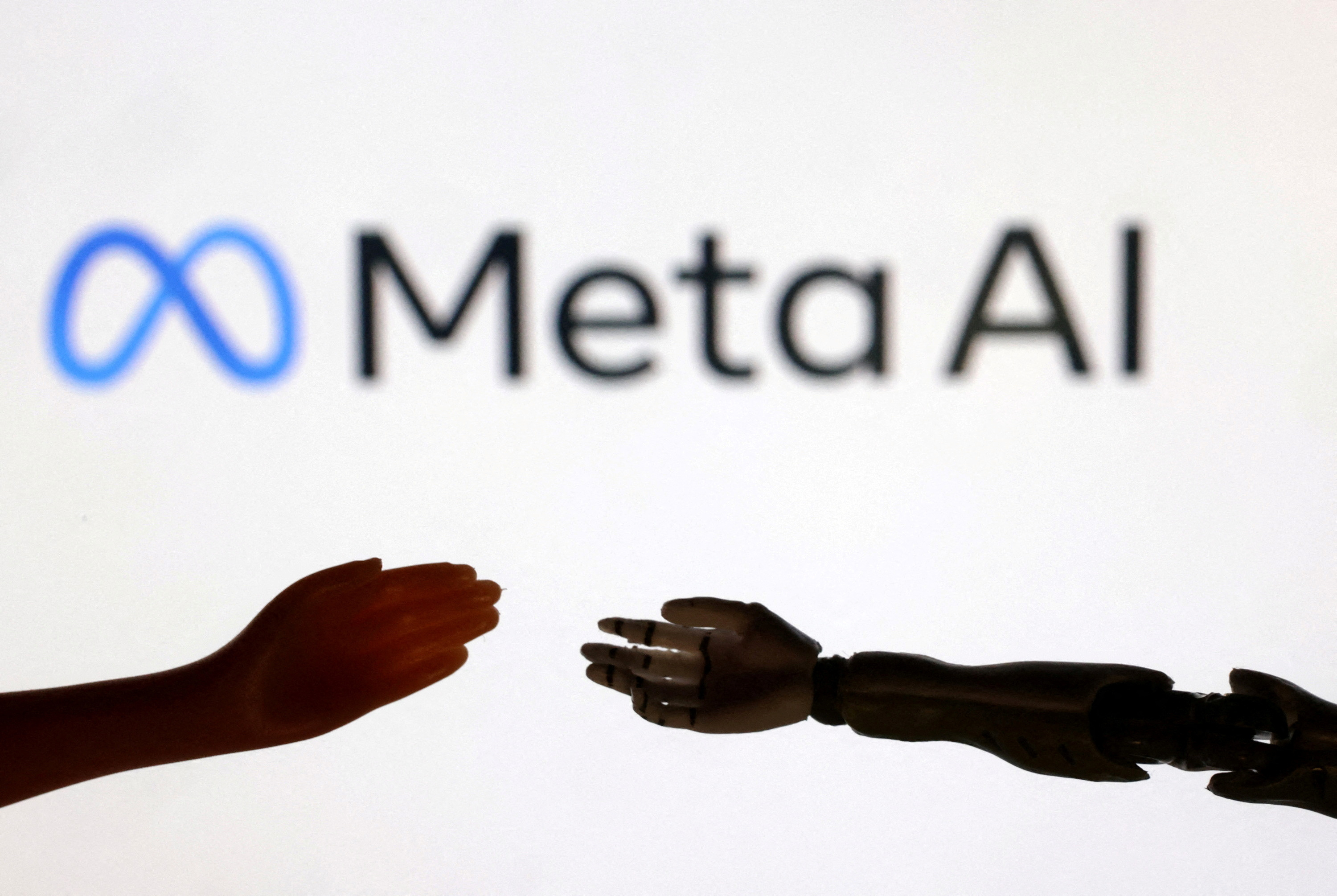 Meta heeft politici en adverteerders in gereguleerde gebieden verboden om generatieve AI-reclametools te gebruiken Meta heeft politici en adverteerders in gereguleerde gebieden verboden om generatieve AI-reclametools te gebruiken